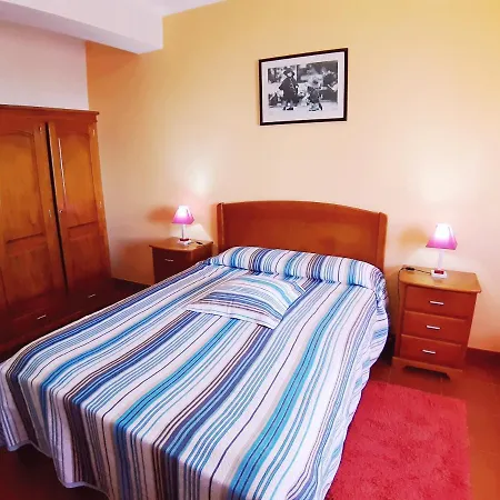 Casa Olhos De Mar - 7 Min Pe Apartamento Peniche