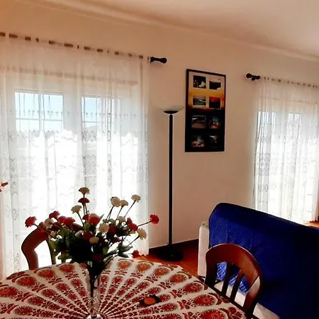 Casa Olhos De Mar - 7 Min Pe Peniche