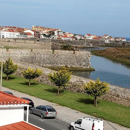 Casa Olhos De Mar - 7 Min Pé * Peniche